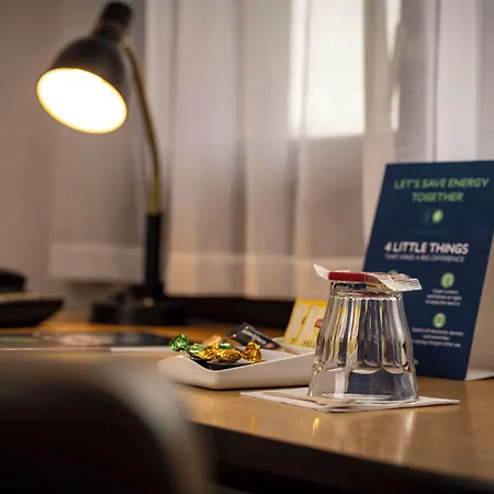 Campanile & Restaurant Hotel