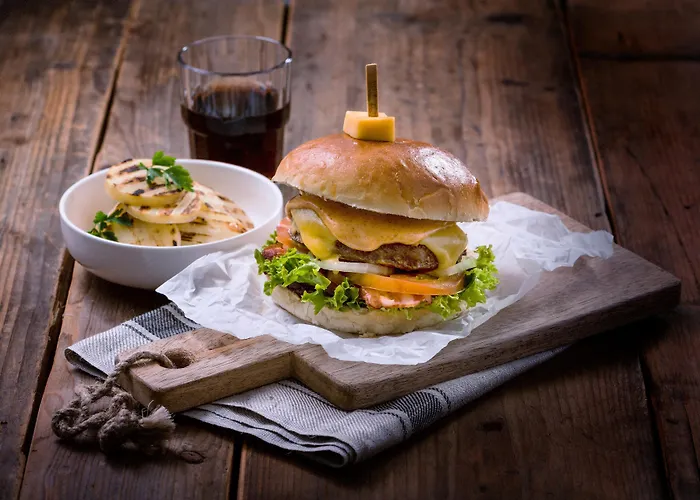 Ξενοδοχείο Campanile & Restaurant 3*