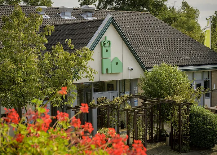 Hotel Campanile & Restaurant