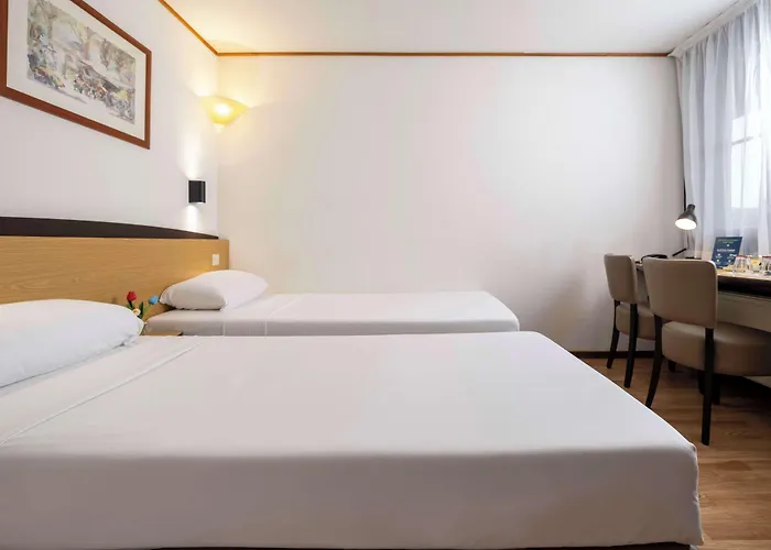 Campanile & Restaurant