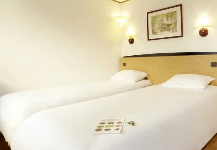 Hotel Campanile & Restaurant 3*