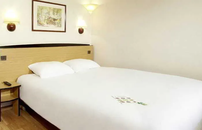 Campanile & Restaurant