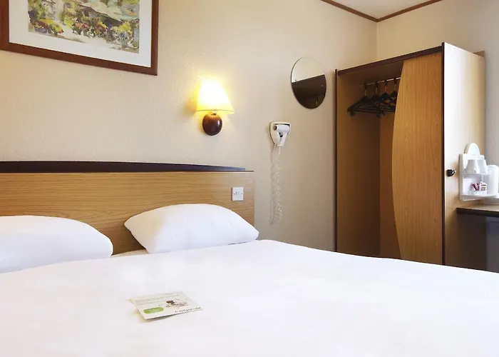 Campanile & Restaurant Hotel 3*