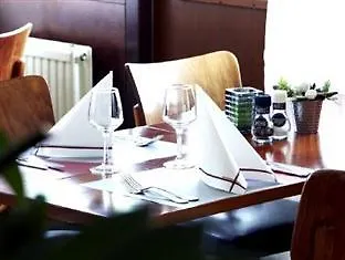 Отель Campanile & Restaurant Влардинген