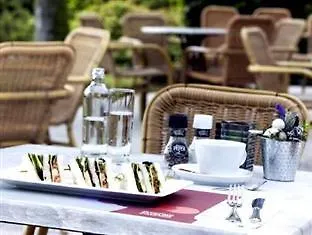 Campanile & Restaurant 3* Влардинген