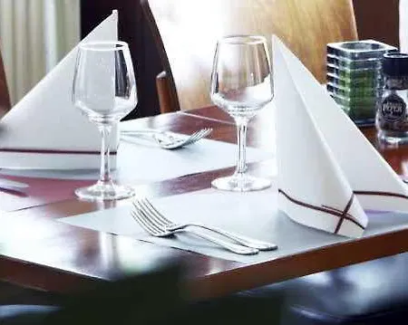 Campanile & Restaurant Hotel 3*
