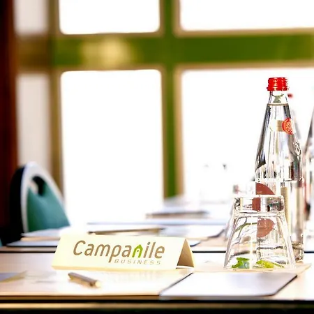 Campanile & Restaurant 3*