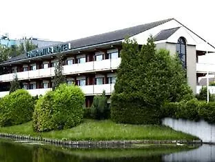 Campanile & Restaurant