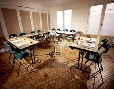 Campanile & Restaurant Hotel