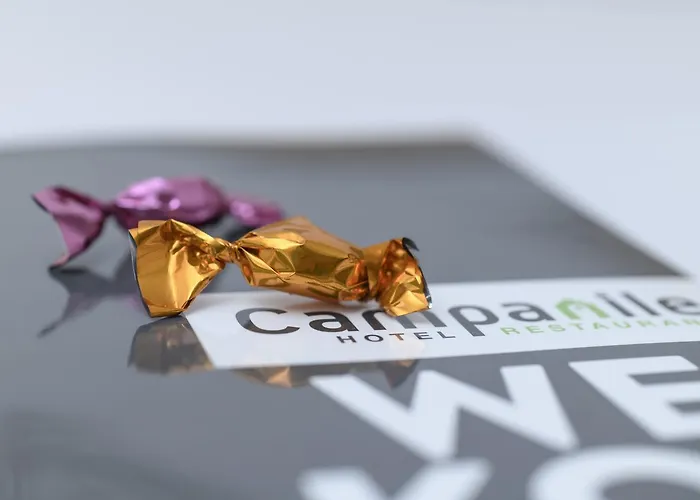 Campanile & Restaurant 3*